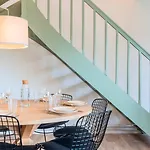 3 Bedroom House With Garden Near Lille + Garage Maison d'hôtes 3*