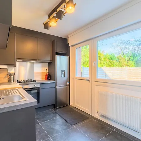 3 Bedroom House With Garden Near Lille + Garage