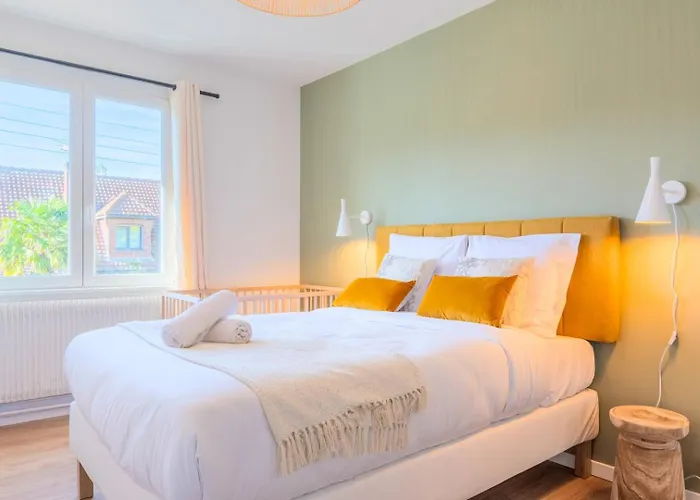 3 Bedroom House With Garden Near Lille + Garage Maison d'hôtes 3*