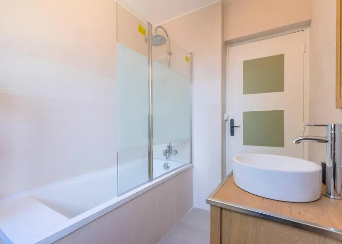 Maison d'hôtes 3 Bedroom House With Garden Near Lille + Garage Lambersart