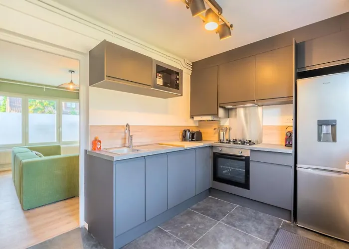 Maison d'hôtes 3 Bedroom House With Garden Near Lille + Garage