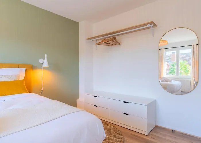 3 Bedroom House With Garden Near Lille + Garage